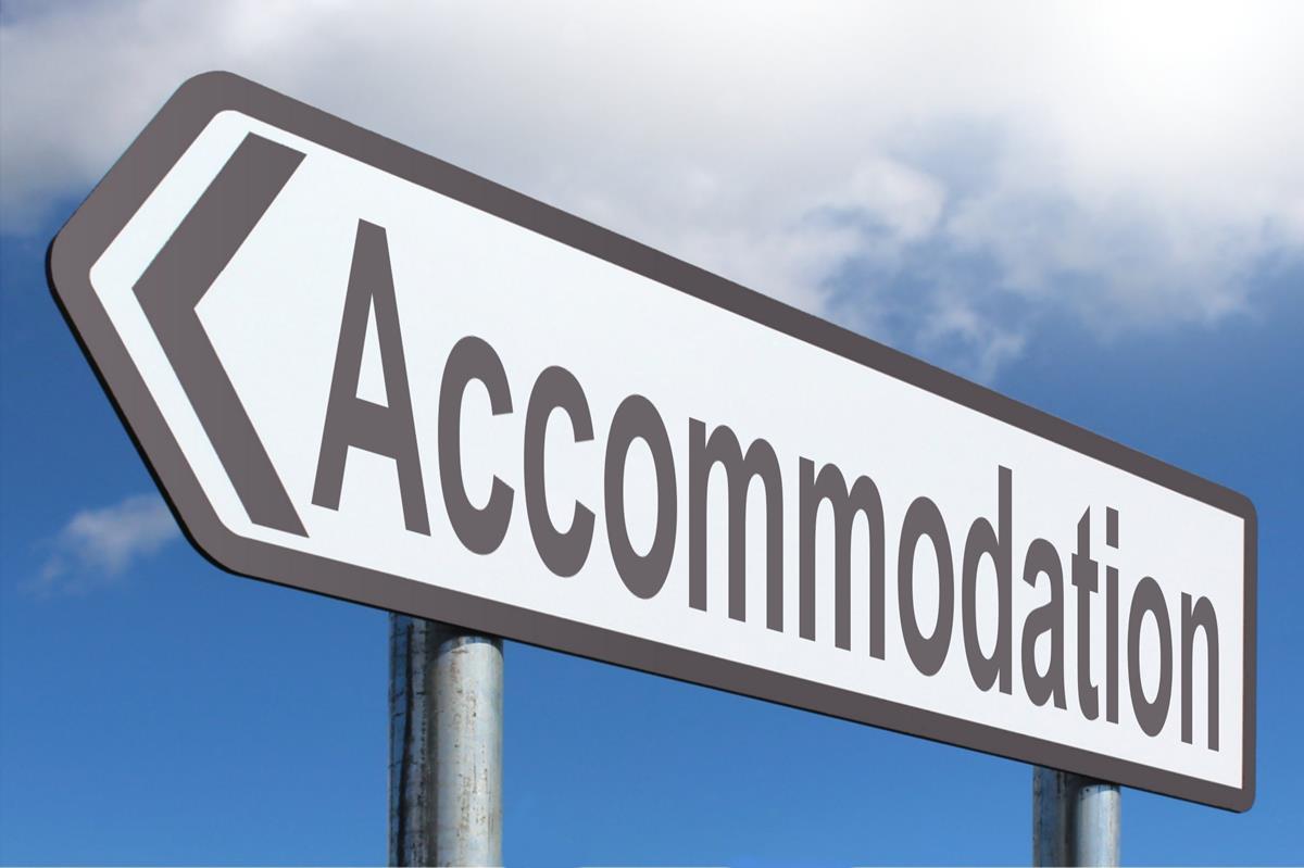 On-campus vs off-campus accommodation 